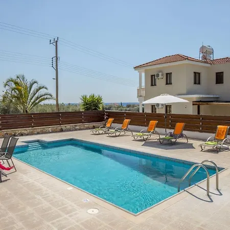 Villa Cypria Maria By *