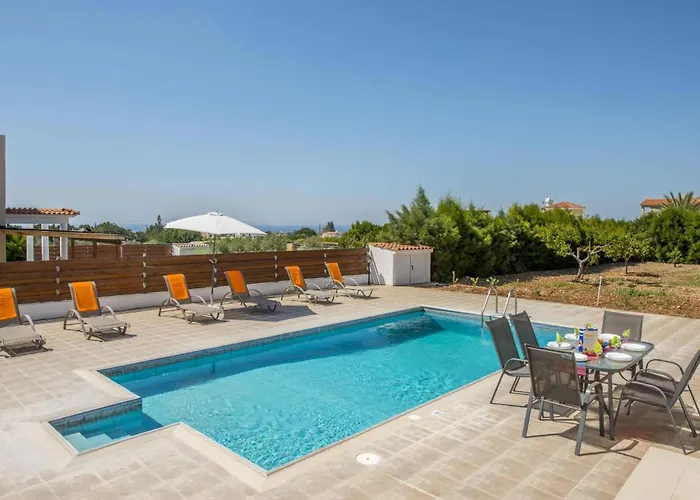 Cypria Maria By Vila